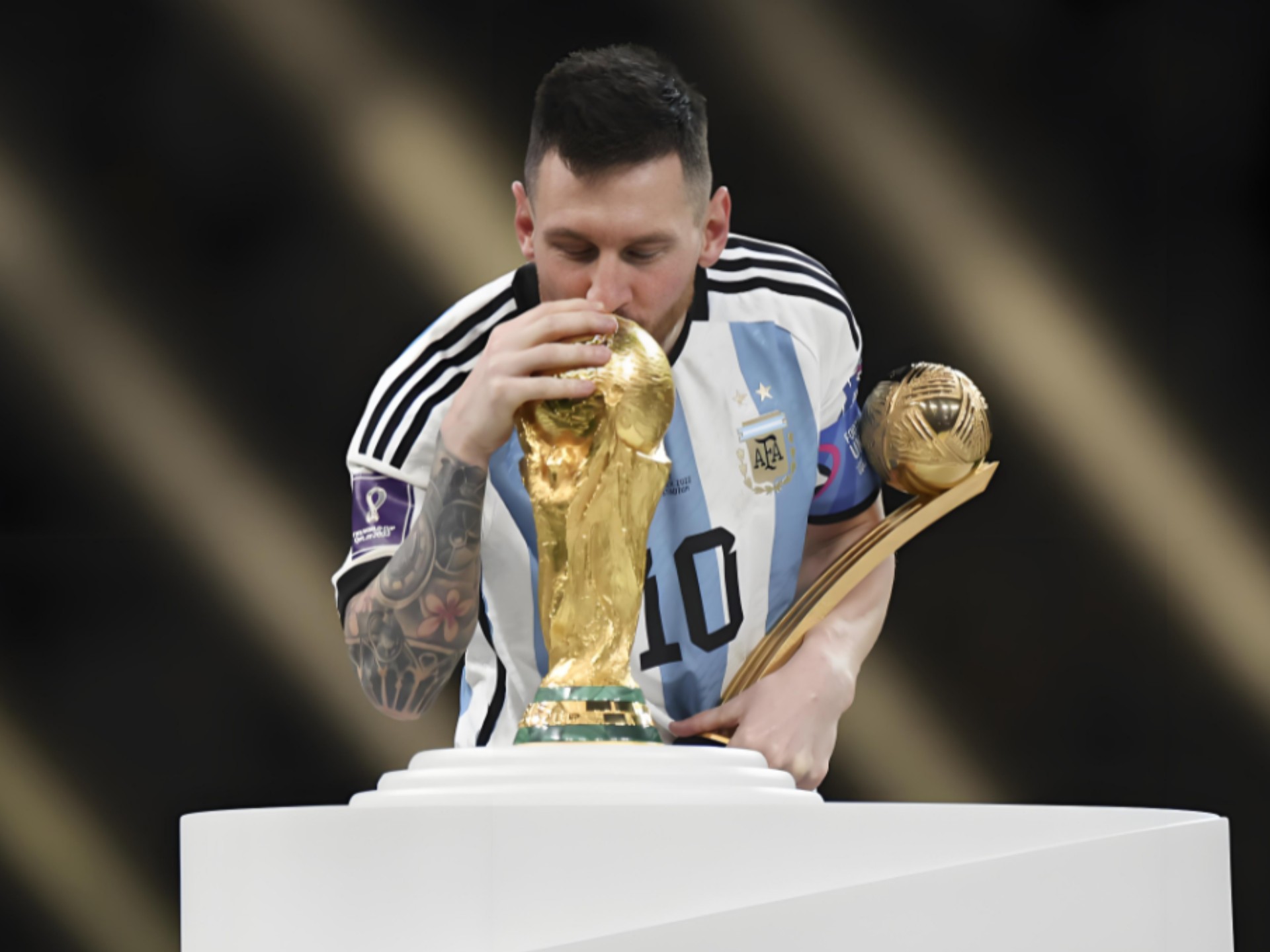 阿斯：阿诺德是左大腿肌肉受伤，与最近一次的伤处不同（阿斯报：阿诺德左大腿肌肉受伤，伤处与最近一次不同）