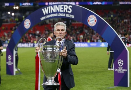 国际足联2025年赛事冠军：切尔西夺世俱杯、巴黎捧洲际杯（2025年FIFA两大杯王者：切尔西问鼎世俱杯，巴黎加冕洲际杯）