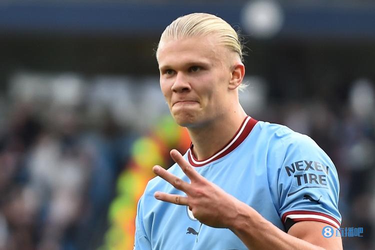 记者：世界杯抽签仪式开始前，大力神杯已经抵达华盛顿（记者：抽签仪式尚未开始，大力神杯已抵达华盛顿）