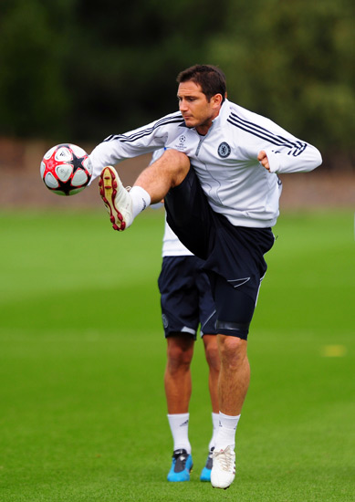 日本11月大名单：远藤航领衔，北野飒太等三名球员首次入选（日本队11月名单公布：远藤航压阵，北野飒太等三人首次征召）