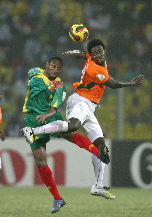 皇马国王杯大名单：82、阿诺德等9人缺席，姆巴佩在列（皇马公布国王杯名单：姆巴佩在列，82与阿诺德等共9人缺席）