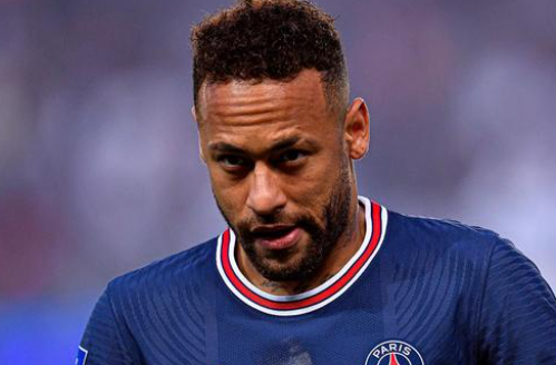 WBC正式批准乌西克迎战维尔德，重量级大战一触即发！（WBC官宣乌西克对阵维尔德，重量级巅峰之战即将上演）