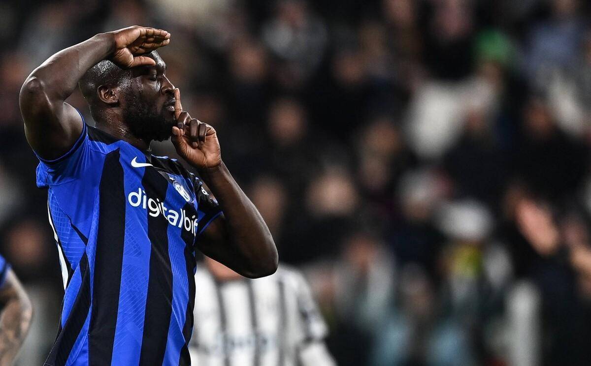 德天空：埃贝尔很欣赏卢克巴，但前者的主要目标是与于帕续约（德天空：埃贝尔看好卢克巴，但首要任务是与于帕完成续约）